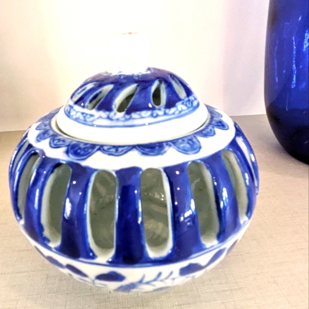 Blue and white Porcelain tealight